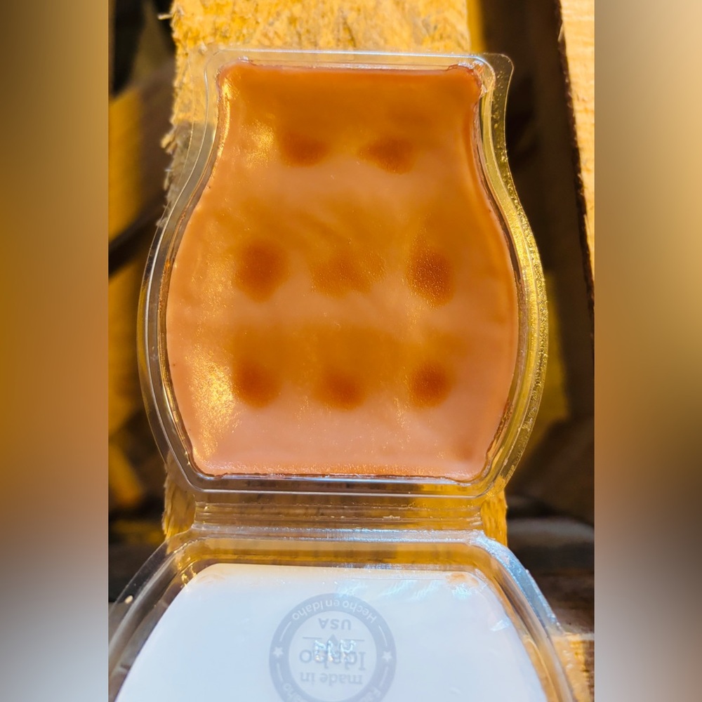 Scentsy Wax Bar Perk Me Up ☕️ BBMB Discontinued • New/Unused - Picture 2 of 3
